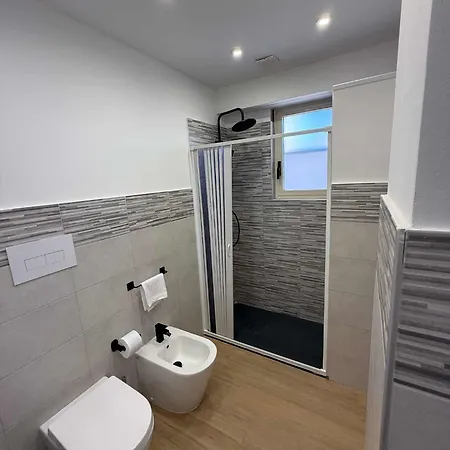 Vendégház Nuova Oreto Stazione 3*