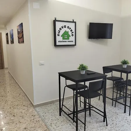 Nuova Oreto Stazione בית הארחה 3*