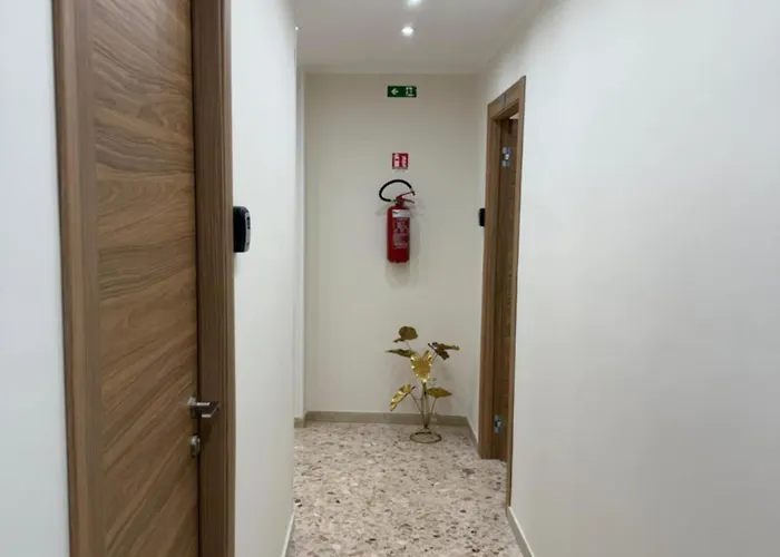 Nuova Oreto Stazione ゲストハウス パレルモ