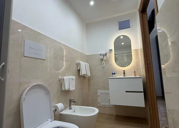 ゲストハウス Nuova Oreto Stazione