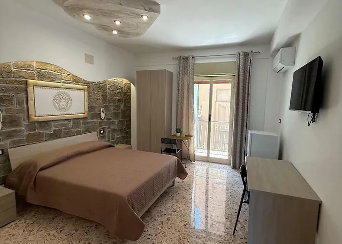 Nuova Oreto Stazione パレルモ