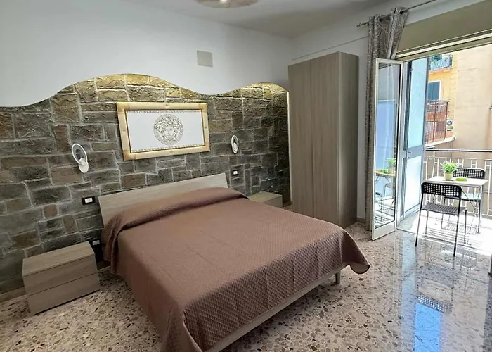 Nuova Oreto Stazione 3*